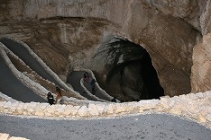 カールスバッド鍾乳洞の入口