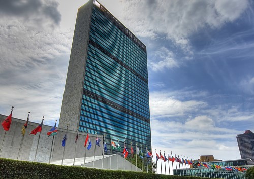 「国連本部」国連総会、社会保障理事会など主要機関が入っています。