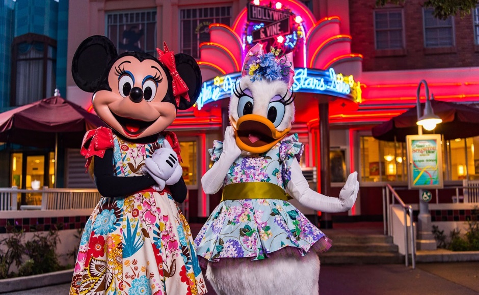 ミニーのシーズナル・キャラクターディナー&ファンタズミック ミニーのシーズナル・キャラクターディナー&ファンタズミック