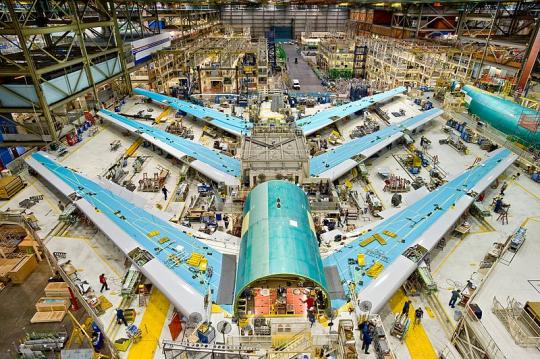 世界最大ボーイング工場見学ツアー【午前発】 世界最大ボーイング工場見学ツアー【午前発】