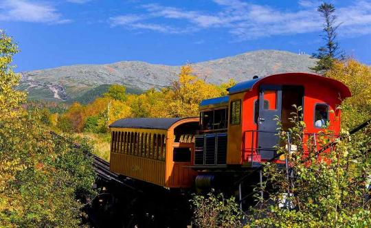 ニューハンプシャー州の自然満喫~湖水地方と登山鉄道 コグレイル体験~ ニューハンプシャー州の自然満喫~湖水地方と登山鉄道 コグレイル体験~